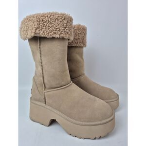 UGG Classic Women's Sand New Heights Genuine Shearling Cuffable Boot Size 10